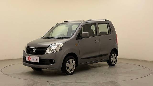 https://images10.gaadi.com/usedcar_image/4433097/original/40f0757ecdde92d93d8ef51212837a73.JPG?imwidth=6400