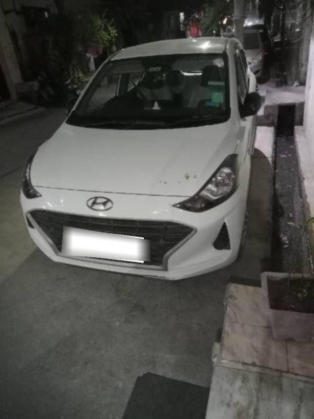 https://images10.gaadi.com/usedcar_image/4433578/original/processed_processed_977ce949-311e-4784-8f8e-542e84b092ab.jpg?imwidth=6400