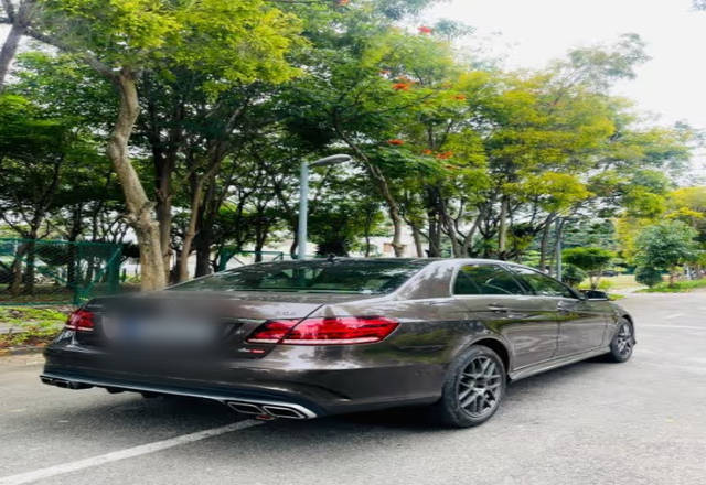 https://images10.gaadi.com/usedcar_image/4434091/original/b33b7da1-408e-4b60-8719-f35db0969a07.?imwidth=6401