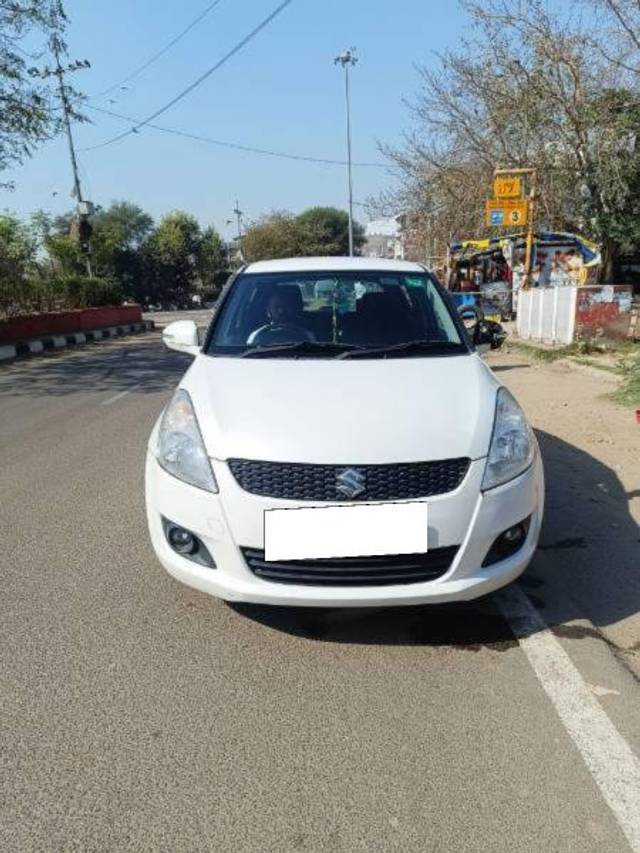https://images10.gaadi.com/usedcar_image/4434154/original/processed_7a036dc5-4d24-4b3c-8181-ac507047d9de.jpg?imwidth=6400