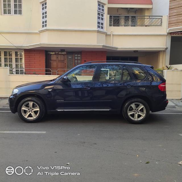 https://images10.gaadi.com/usedcar_image/4434476/original/processed_d4fd4e9b207d032e7c68d7df1d64039f.jpg?imwidth=6402