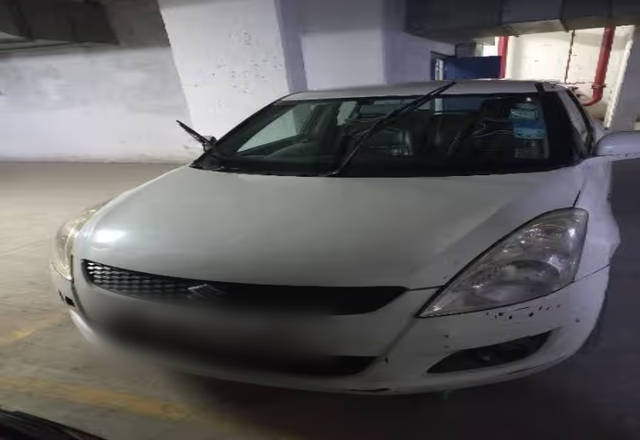 https://images10.gaadi.com/usedcar_image/4434730/original/6f89ad40-d4e6-4ee5-88d8-8007ea4a9c85.?imwidth=6401