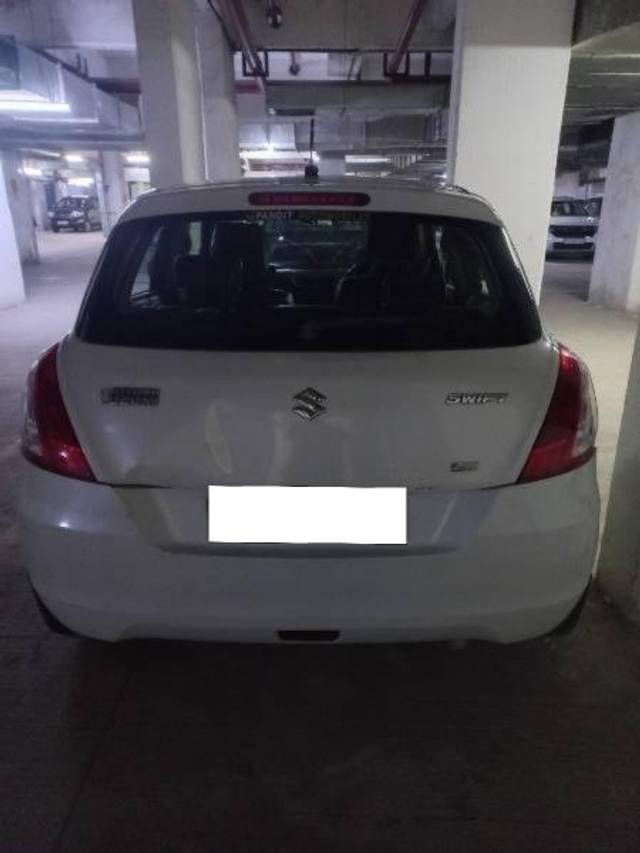 https://images10.gaadi.com/usedcar_image/4434730/original/processed_1e5b3586-0922-4619-afe4-d4fabeb9783e.jpg?imwidth=6400