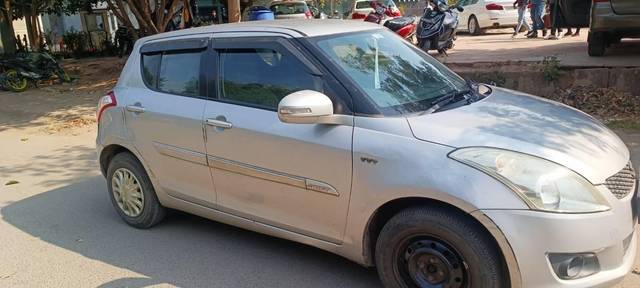 https://images10.gaadi.com/usedcar_image/4434979/original/processed_fe47a125-a7ff-4f77-8a08-07f70cddba02.jpg?imwidth=6400