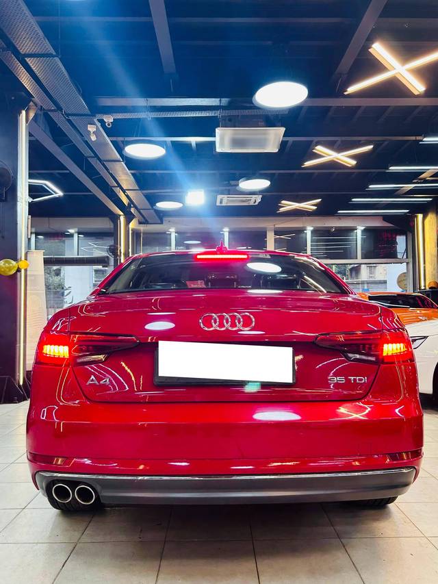 https://images10.gaadi.com/usedcar_image/4435439/original/processed_694d48b549eaefc5af307d72103cb86c.jpg?imwidth=6401