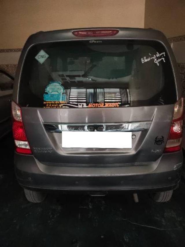 https://images10.gaadi.com/usedcar_image/4435629/original/processed_90b11e37-db2f-46ac-903a-8d358210b122.jpg?imwidth=6401