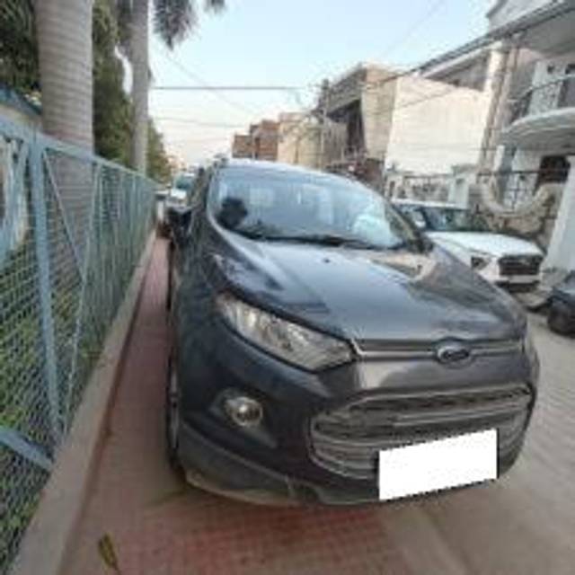 https://images10.gaadi.com/usedcar_image/4436092/original/processed_5ac1b31cf077e51e502ed3a5c14b3933.jpg?imwidth=6400