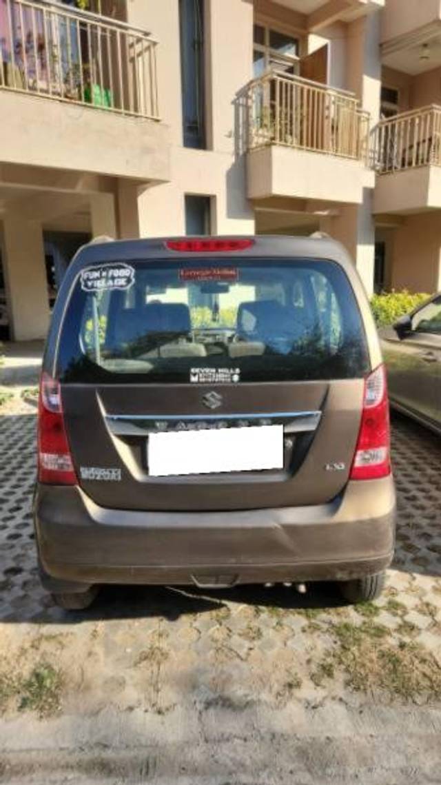 https://images10.gaadi.com/usedcar_image/4436100/original/processed_99c29905-4829-46b6-aea1-d68d542c0966.jpg?imwidth=6400