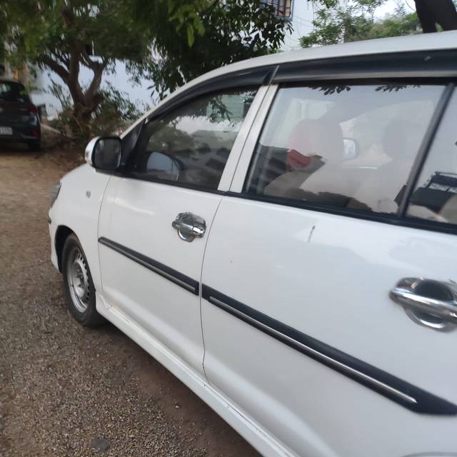 https://images10.gaadi.com/usedcar_image/4436328/original/ef108744-65a8-426c-9676-21e9b7416c09.jpg?imwidth=6402