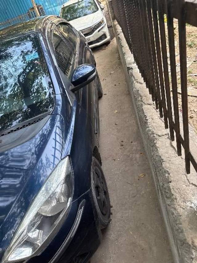 https://images10.gaadi.com/usedcar_image/4436658/original/processed_6f313436-cd51-4357-a127-efa78784ba25.jpg?imwidth=6402