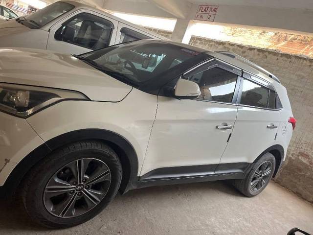 https://images10.gaadi.com/usedcar_image/4437456/original/processed_2cc3746b-8c5f-4d82-8bd3-6d78c8f99607.jpg?imwidth=6400