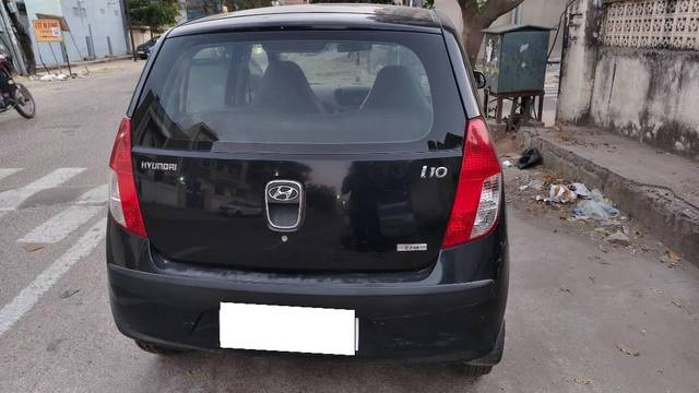 https://images10.gaadi.com/usedcar_image/4437498/original/processed_90dd6965-77e3-4795-a953-a93da35fcb10.jpg?imwidth=6401