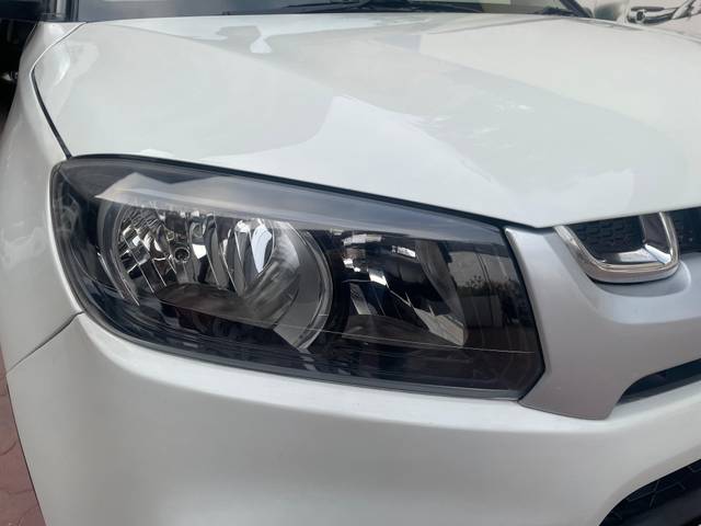 https://images10.gaadi.com/usedcar_image/4437845/original/ec894ceb5e30a5bce8a953ef86554e02.jpg?imwidth=6401