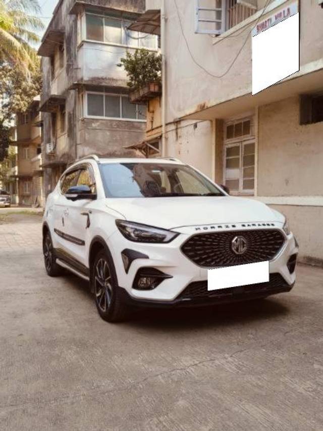https://images10.gaadi.com/usedcar_image/4438423/original/processed_3abc4407-64ce-40d3-a36b-be16d174c988.jpg?imwidth=6400