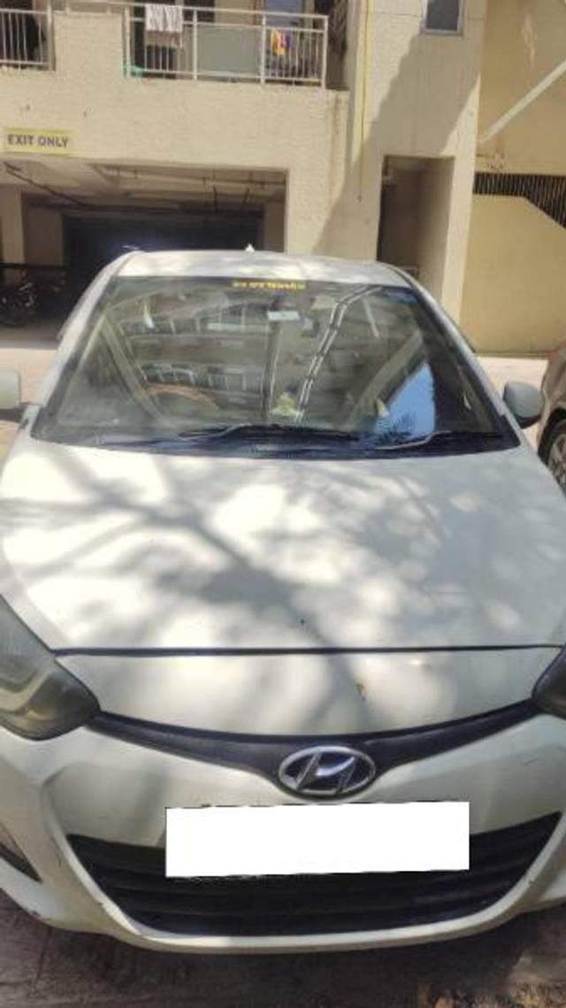 https://images10.gaadi.com/usedcar_image/4439010/original/processed_1025e5c4-e2b7-4e00-b219-851476109159.jpg?imwidth=6400
