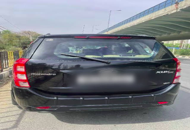 https://images10.gaadi.com/usedcar_image/4439866/original/3b996ed3-09d7-4685-a3a3-b0fff95462b0.?imwidth=6402