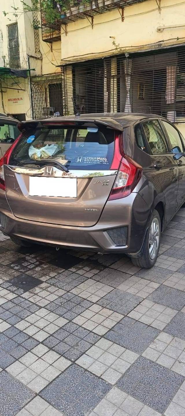 https://images10.gaadi.com/usedcar_image/4440670/original/processed_2290941b-4294-4825-8ad1-5b221cef08fa.jpg?imwidth=6400