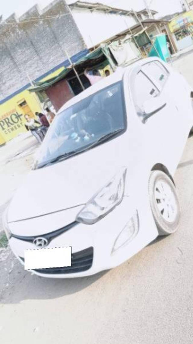 https://images10.gaadi.com/usedcar_image/4441248/original/processed_ac62ac46-960c-4396-b7cd-91dd188014eb.jpg?imwidth=6400
