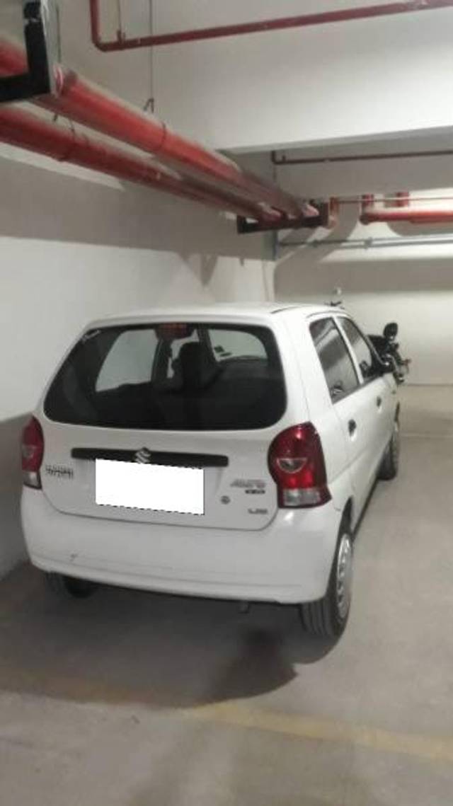 https://images10.gaadi.com/usedcar_image/4441358/original/processed_2346e055-34be-4984-9652-2b29bdc42cc4.jpg?imwidth=6401