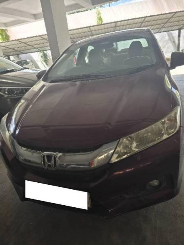 https://images10.gaadi.com/usedcar_image/4441575/original/processed_8ba2113a-63b0-4059-ba05-35357f255c51.jpg?imwidth=6400