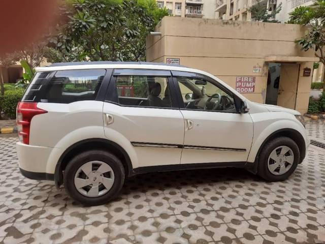 https://images10.gaadi.com/usedcar_image/4441733/original/processed_09624170-648e-483e-a290-8d843750e6fd.jpg?imwidth=6400