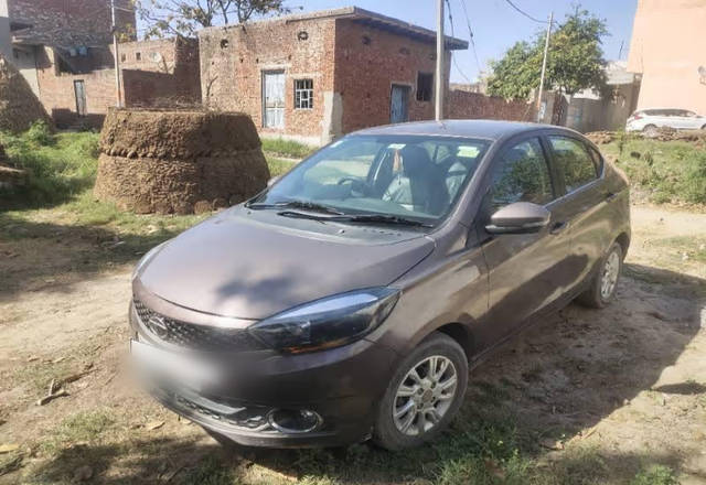 https://images10.gaadi.com/usedcar_image/4442171/original/2e4c194f-15d5-4189-8c99-98616991144f.?imwidth=6400