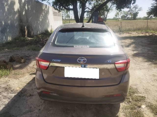 https://images10.gaadi.com/usedcar_image/4442171/original/processed_5495d79b-d8a7-49a2-8642-44e2922399ca.jpg?imwidth=6402