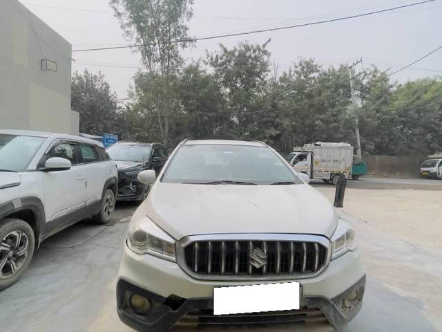 https://images10.gaadi.com/usedcar_image/4442930/original/processed_1c6e0c50-c048-4bee-b2d7-b018473d6e97.jpg?imwidth=6400
