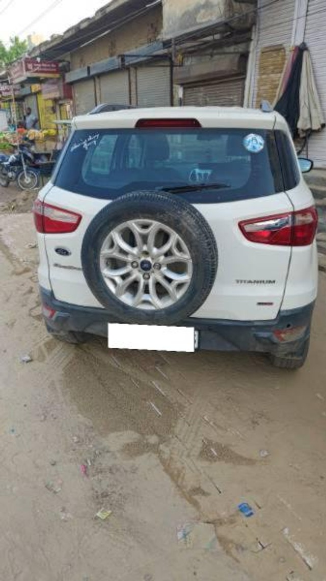 https://images10.gaadi.com/usedcar_image/4443259/original/processed_550ccf01-eb1c-487c-9d5e-d820985e3e8f.jpg?imwidth=6402