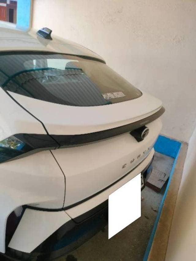 https://images10.gaadi.com/usedcar_image/4443422/original/processed_690caff8-c5c5-44f2-8568-052cff7b870f.jpg?imwidth=6402