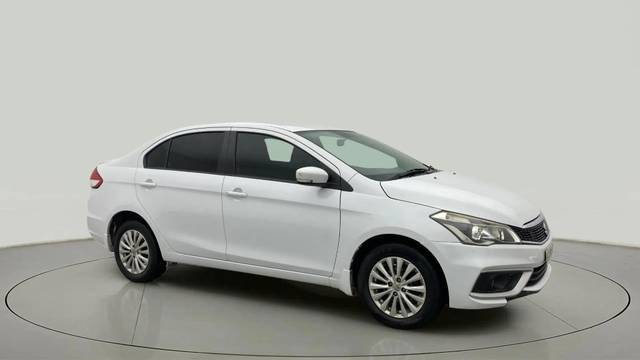 https://images10.gaadi.com/usedcar_image/4444187/original/e896ecdaba95d72d02f5b3f951dc45ca.jpg?imwidth=6400