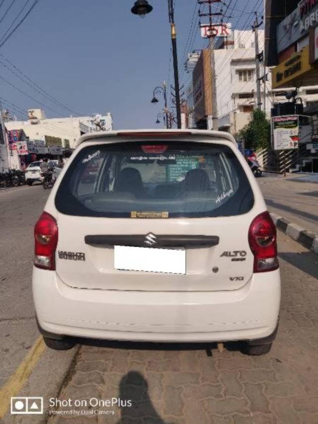 https://images10.gaadi.com/usedcar_image/4444201/original/processed_1eed0ee6-fa10-4375-86c7-5f21b5e85ebb.jpg?imwidth=6402