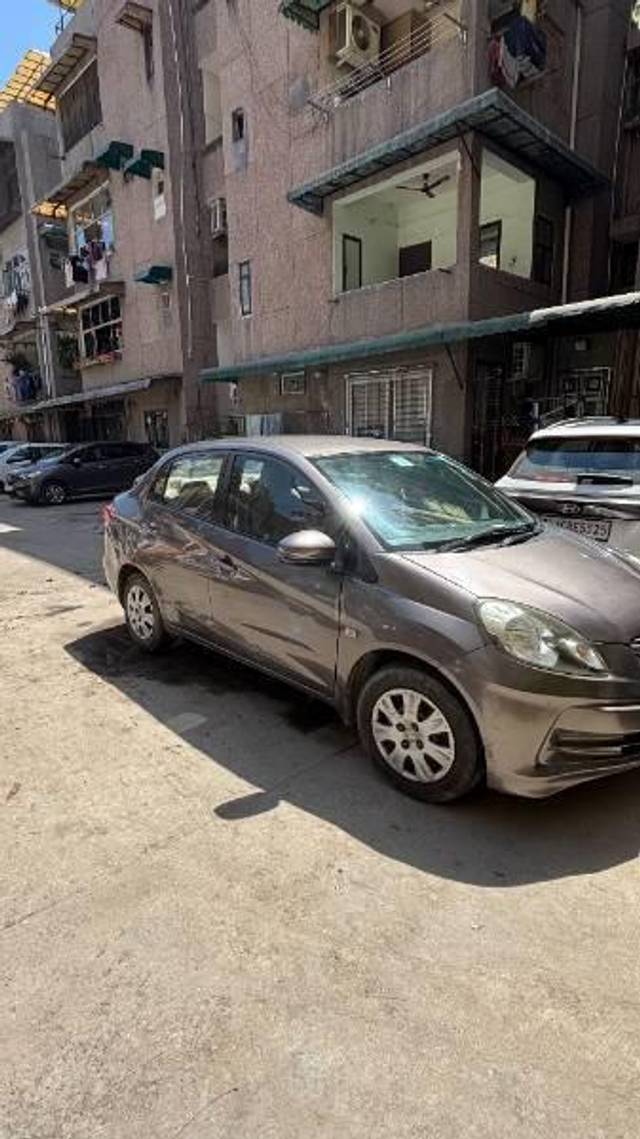 https://images10.gaadi.com/usedcar_image/4444350/original/processed_795e110f-b754-4efc-b7ea-000e0d851744.jpg?imwidth=6400