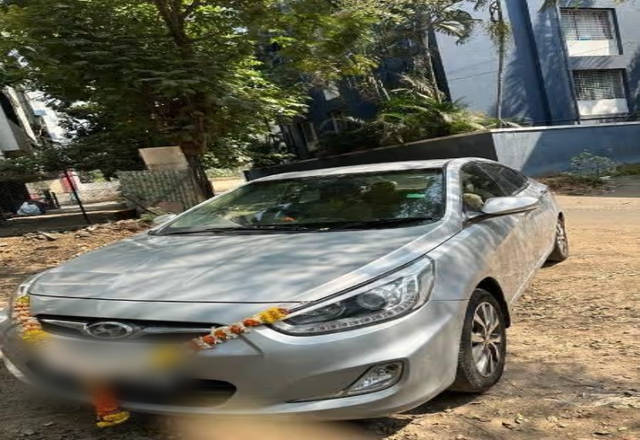 https://images10.gaadi.com/usedcar_image/4444573/original/f6eb8551-b61a-4eb2-a6a6-ffea7cd7f08e.?imwidth=6402