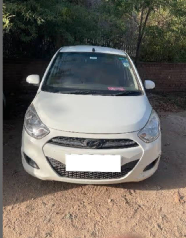 https://images10.gaadi.com/usedcar_image/4444640/original/761b6ac9-9b85-4489-b27b-00bc56dbf37d.png?imwidth=6400
