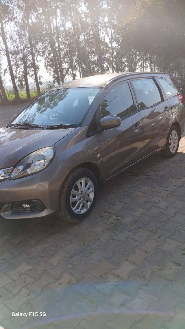 Second-hand 2014 Honda Mobilio E i-DTEC for sale in Fatehabad-5