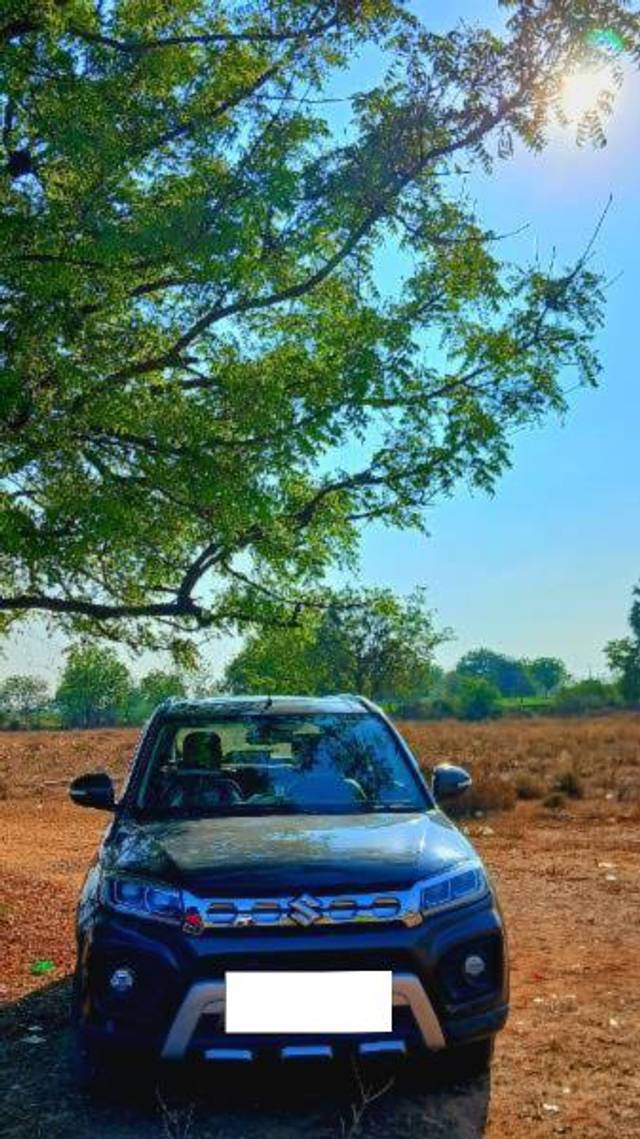 https://images10.gaadi.com/usedcar_image/4444995/original/processed_4f88fc29-9ff0-42a0-8fb7-1cbdb25ab807.jpg?imwidth=6400