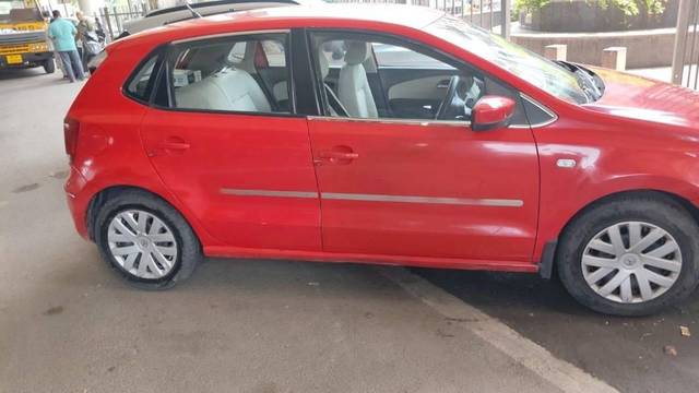 https://images10.gaadi.com/usedcar_image/4445333/original/processed_68fa77f2-2603-48d8-9190-c089ed18bbf9.jpeg?imwidth=6400