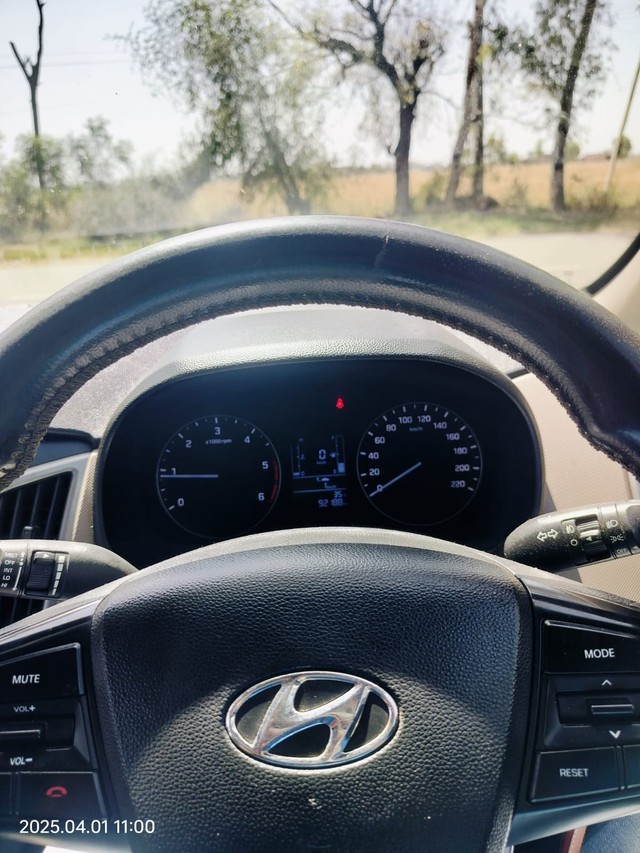 Second-hand 2017 Hyundai Creta 1.4 CRDi S for sale in Fatehabad-3