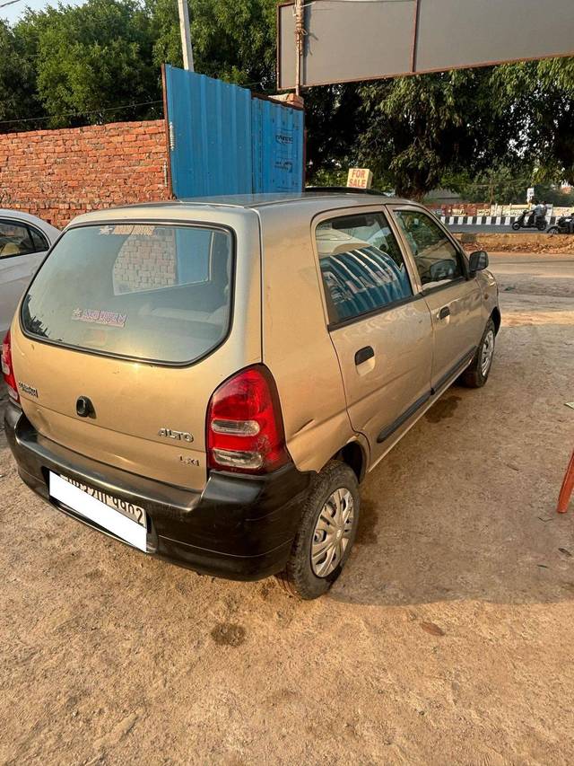 https://images10.gaadi.com/usedcar_image/4445985/original/processed_90a2ec3489d5e17a8e44a9189f62e37d.jpg?imwidth=6402