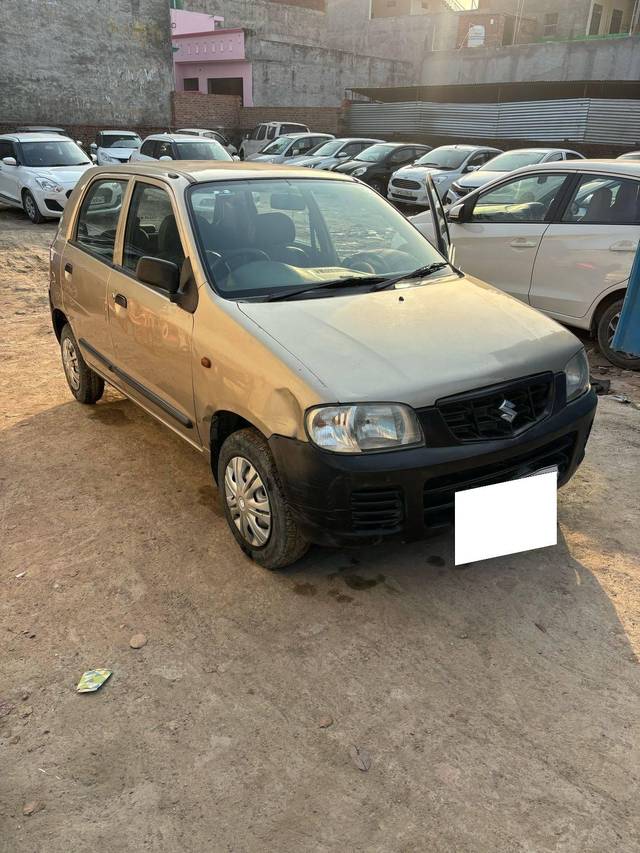 https://images10.gaadi.com/usedcar_image/4445985/original/processed_9df6cf76e6aadfab80057fee6ca2a2a5.jpg?imwidth=6400