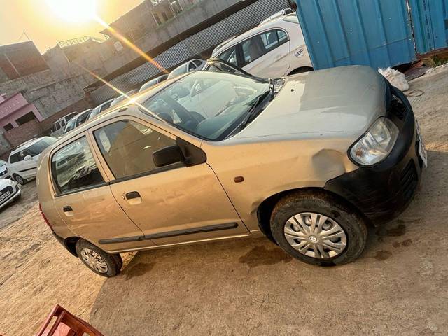 https://images10.gaadi.com/usedcar_image/4445985/original/processed_baa36af66cac889439d09e4befd07bc6.jpg?imwidth=6401