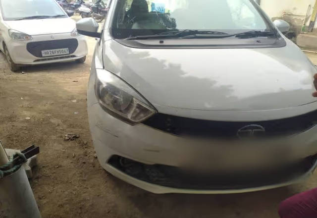https://images10.gaadi.com/usedcar_image/4446616/original/97b8720a-a3aa-4ad1-acee-9d219e1d05d1.?imwidth=6400