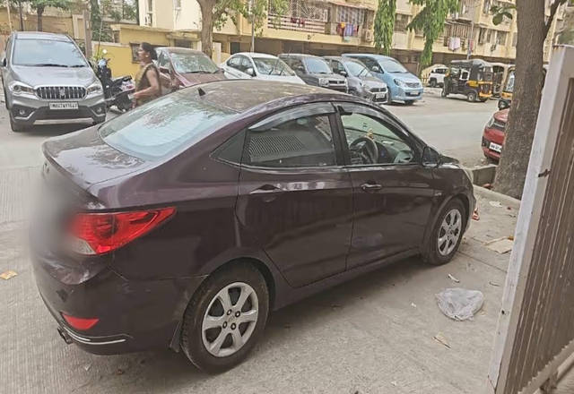 https://images10.gaadi.com/usedcar_image/4447317/original/bc967ddb-cfe7-4905-96aa-868e7f4dbaf4.?imwidth=6400