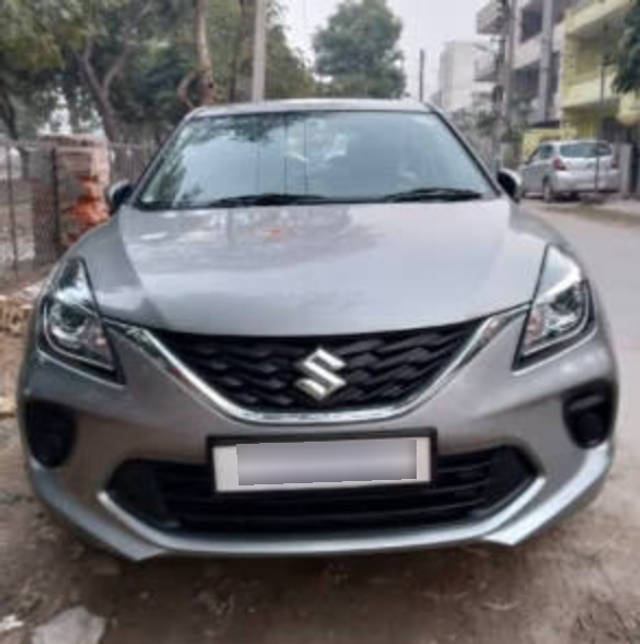 https://images10.gaadi.com/usedcar_image/4447669/original/processed_452f36b5-b91c-4efc-ae9b-4050004a50bd.png?imwidth=6400