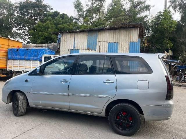 https://images10.gaadi.com/usedcar_image/4447885/original/processed_63c7ef74-80bf-49d4-bac1-6d597fa869cb.jpeg?imwidth=6401
