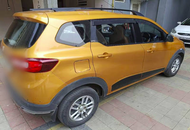 https://images10.gaadi.com/usedcar_image/4448265/original/71e6755e-1957-43dd-8874-dcfbda7abfdf.?imwidth=6402