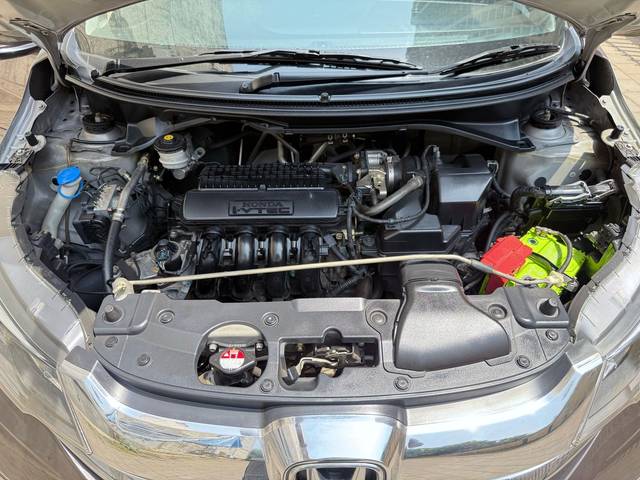 https://images10.gaadi.com/usedcar_image/4448282/original/26810d797bbbfc839b62acf615f54f49.jpg?imwidth=6402