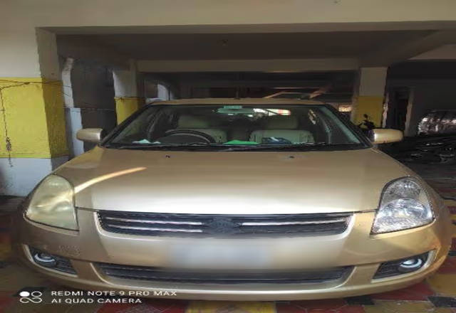 https://images10.gaadi.com/usedcar_image/4448697/original/d89b1541-2c08-47a9-8402-96896de1bb50.?imwidth=6400