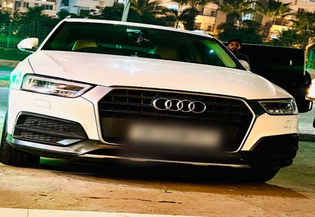 https://images10.gaadi.com/usedcar_image/4448912/original/8c54870c-5d55-4687-a2a8-f9e306316576.?imwidth=6400